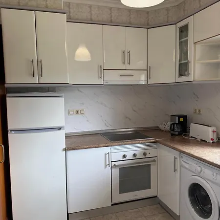 En Entorno Tranquilo Ideal Familias Реосин